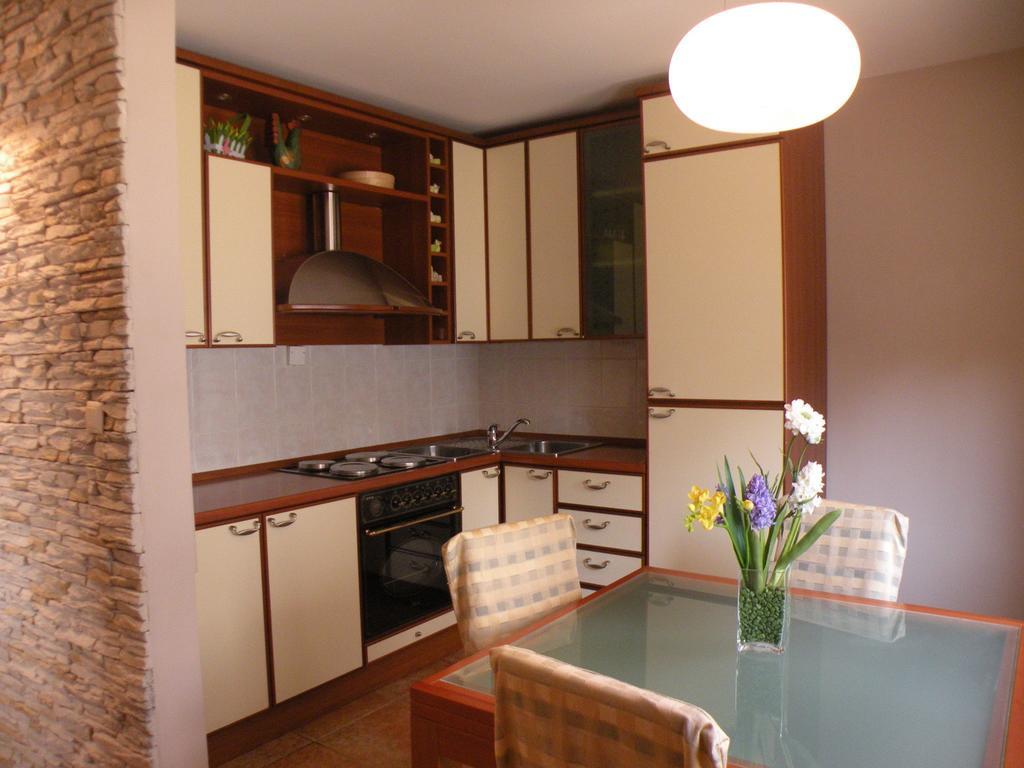 Sunset Apartment With A Private Yard At Medulin Riviera Oda fotoğraf