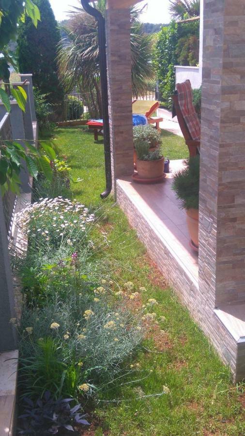 Sunset Apartment With A Private Yard At Medulin Riviera Dış mekan fotoğraf